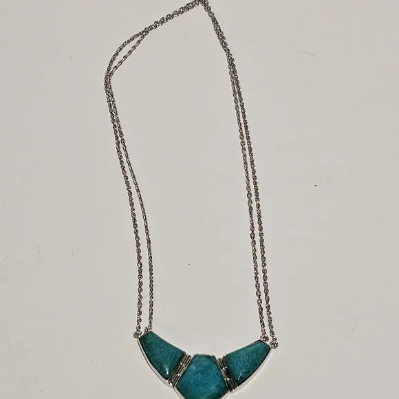 Silver and Teal Geometric Necklace - Picture 2 of 3
